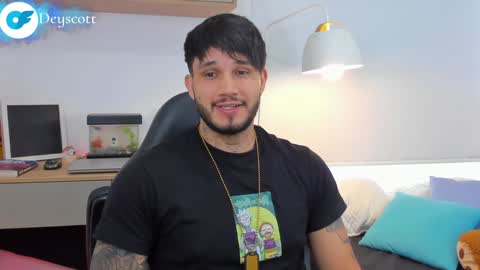 JULIAN online show from January 21, 2025, 9:15 pm