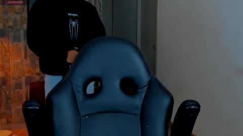 Snapshot of deymon_scott chatting on February 13, 2026, 11:23 pm JULIAN online show from February 13, 2026, 11:23 pm