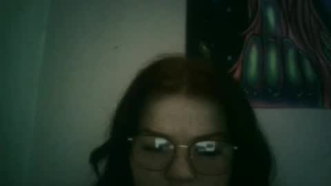 Snapshot of dezzydez354 chatting on February 12, 2026, 4:02 pm dezzydez354 online show from February 12, 2026, 4:02 pm