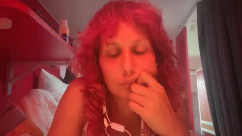 dfairyrabbit online show from March 21, 2026, 7:02 am