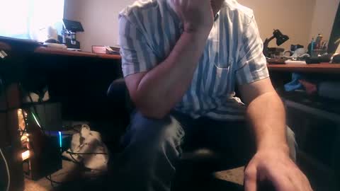 Snapshot of dfwgonewrong chatting on February 5, 2025, 8:54 am dfwgonewrong online show from February 5, 2025, 8:54 am