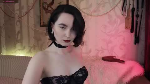 Diana Di Honey online show from March 7, 2026, 2:14 pm