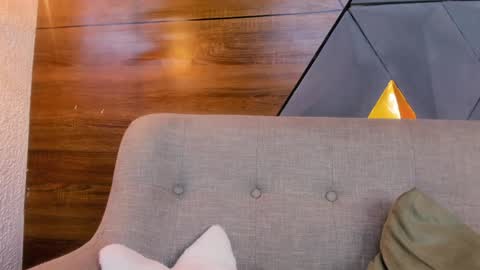 Camila and Megan online show from January 30, 2025, 2:04 pm