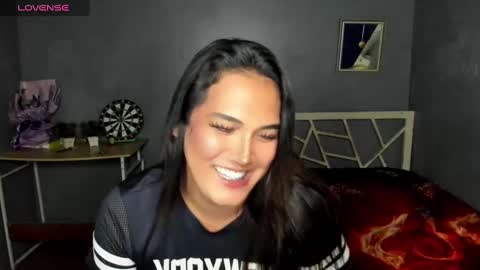 Snapshot of diamond_foxy chatting on January 23, 2025, 7:00 am Wency online show from January 23, 2025, 7:00 am