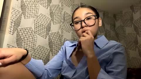 Julia online show from February 26, 2026, 1:54 pm