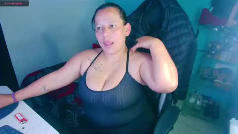 Diana Lozano online show from October 16, 2025, 2:45 am
