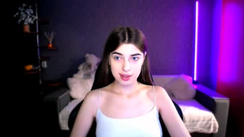 Snapshot of dianaa_lee chatting on September 22, 2025, 5:48 pm DIANA  online show from September 22, 2025, 5:48 pm