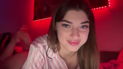 Snapshot of dianaa_lee chatting on October 9, 2025, 11:14 pm DIANA  online show from October 9, 2025, 11:14 pm