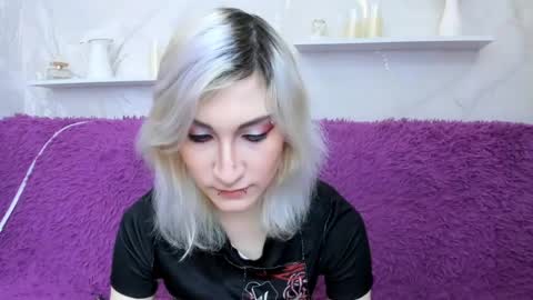 dianabardot online show from May 22, 2026, 10:54 am