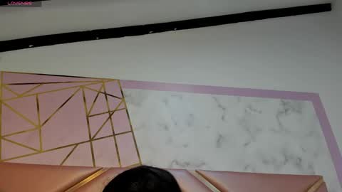 dianasheren online show from April 11, 2026, 7:51 pm