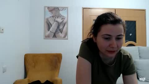 dianasmiey7 online show from April 18, 2026, 8:20 pm