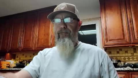 Snapshot of dick_feelsgood chatting on November 1, 2025, 10:17 am Dick Feelsgood online show from November 1, 2025, 10:17 am