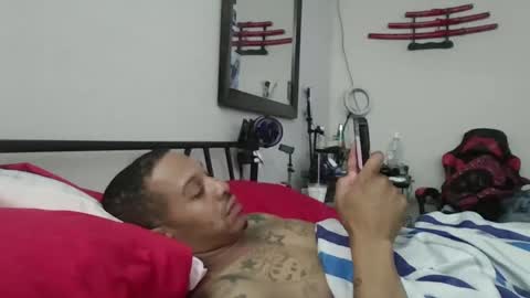 dickemdownmal online show from November 19, 2025, 2:44 am