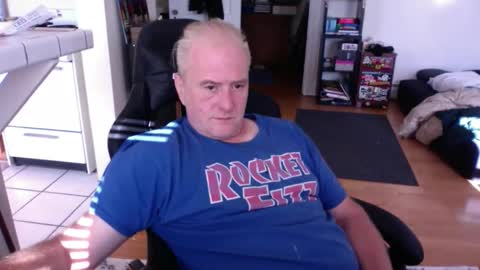 Snapshot of dickflasher5 chatting on October 19, 2025, 3:12 pm Richard Fleischer online show from October 19, 2025, 3:12 pm
