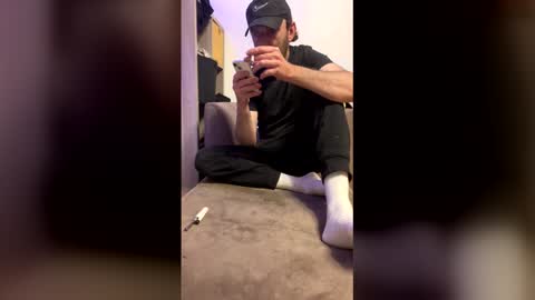 Snapshot of dickparceldick chatting on May 28, 2026, 3:59 am dickparceldick online show from May 28, 2026, 3:59 am