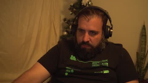 Snapshot of dicristalino chatting on December 1, 2024, 11:25 pm Cristian Dipolino online show from December 1, 2024, 11:25 pm