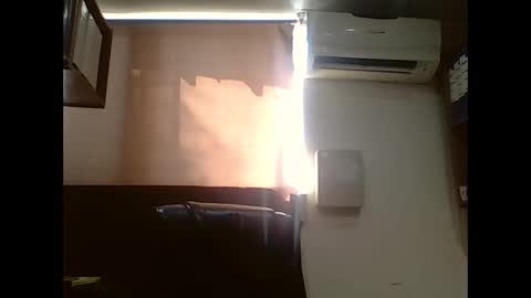 Diego online show from March 12, 2025, 6:33 pm