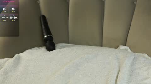 Snapshot of diffgirls chatting on January 18, 2025, 5:26 pm Tanya online show from January 18, 2025, 5:26 pm