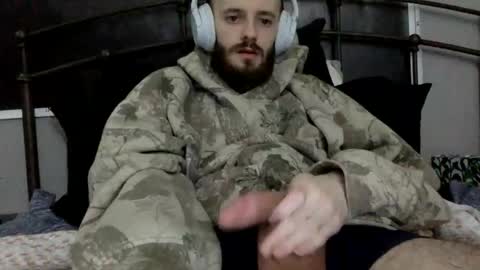 Snapshot of digbicknik chatting on February 20, 2025, 10:16 am digbicknik online show from February 20, 2025, 10:16 am