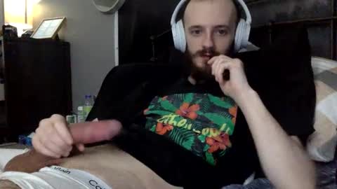 Snapshot of digbicknik chatting on February 28, 2025, 2:31 pm digbicknik online show from February 28, 2025, 2:31 pm