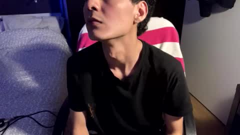 Andrew online show from October 19, 2025, 5:13 pm