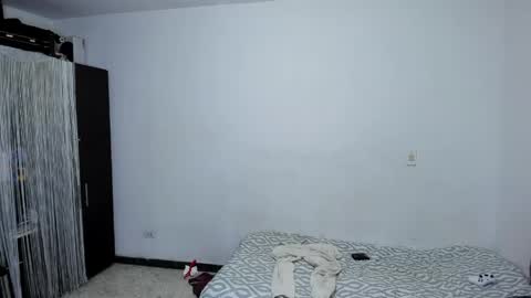 diiego_xxx online show from April 28, 2026, 7:46 am