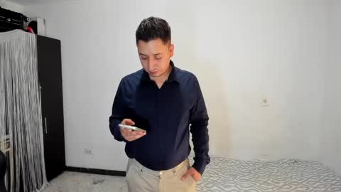 diiego_xxx online show from May 9, 2026, 8:58 pm