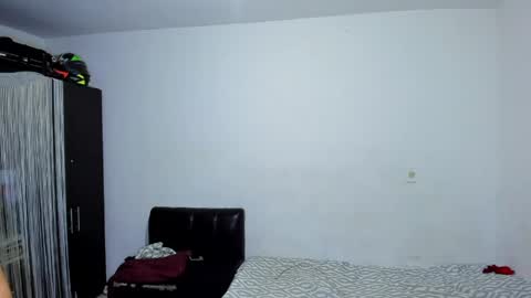 diiego_xxx online show from May 13, 2026, 2:53 am