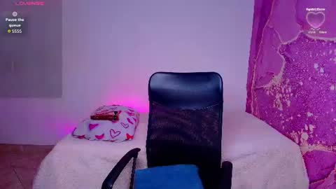 diiosa_latina online show from June 16, 2026, 7:16 pm