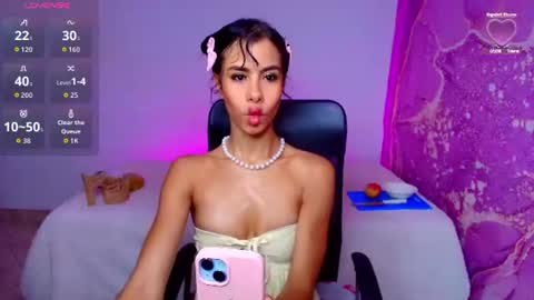 diiosa_latina online show from July 2, 2026, 8:04 pm