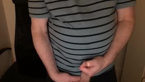 Snapshot of diki3333333333 chatting on February 8, 2026, 9:45 am Nick online show from February 8, 2026, 9:45 am