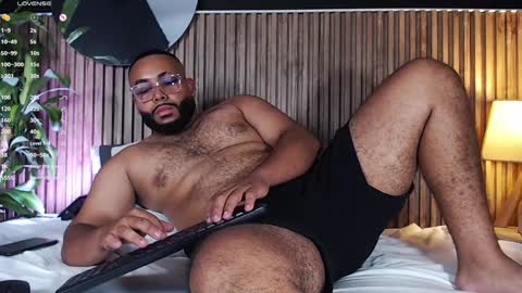 Snapshot of dilanjonnes chatting on December 22, 2024, 2:39 am DilanJonnes online show from December 22, 2024, 2:39 am