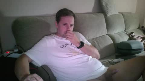 Snapshot of dili999 chatting on September 20, 2025, 6:14 am dili999 online show from September 20, 2025, 6:14 am