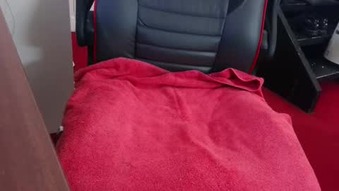 Snapshot of dimax75000 chatting on January 20, 2025, 1:32 pm dimax75000 online show from January 20, 2025, 1:32 pm