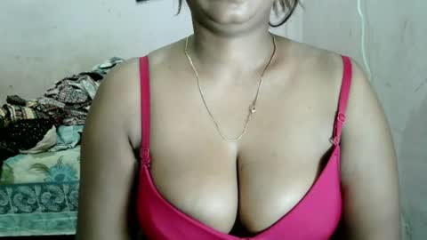 Snapshot of dimple_love chatting on July 22, 2026, 7:38 pm dimple_love online show from July 22, 2026, 7:38 pm