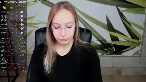 Dina online show from November 30, 2025, 12:58 am