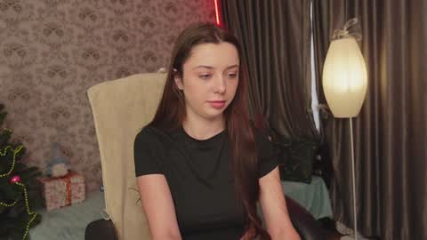 Snapshot of dinacandy chatting on December 27, 2024, 10:23 am dinacandy online show from December 27, 2024, 10:23 am