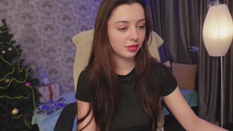 Snapshot of dinacandy chatting on December 30, 2024, 1:36 pm dinacandy online show from December 30, 2024, 1:36 pm