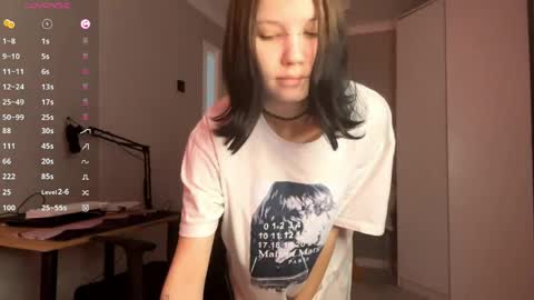 Amelia online show from April 13, 2026, 8:09 am