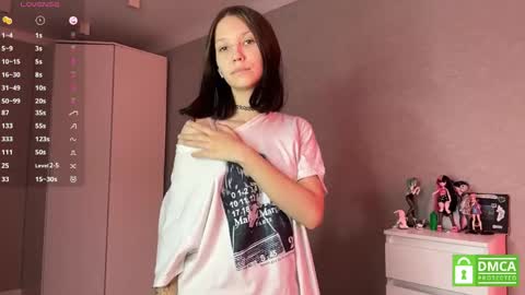 Amelia online show from May 1, 2026, 11:15 am
