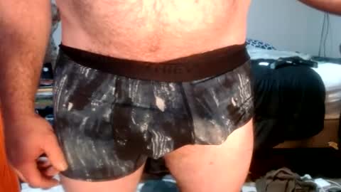 dinodick4uall online show from February 18, 2026, 5:14 am