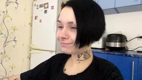 Cate online show from October 20, 2025, 8:20 pm