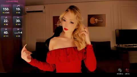 Reina online show from April 11, 2026, 1:15 pm