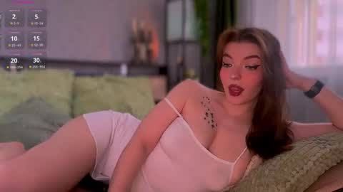 Snapshot of diora_vibe chatting on March 17, 2026, 10:51 am Diora Sam online show from March 17, 2026, 10:51 am