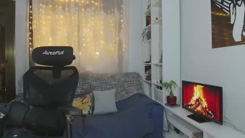 Anglica A online show from February 2, 2026, 6:50 pm