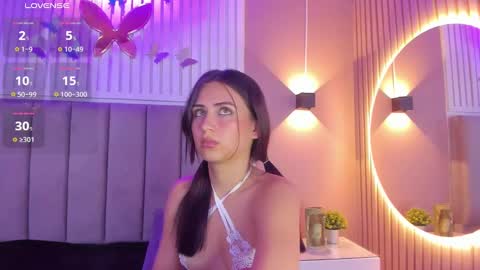 Cristal  online show from February 19, 2025, 9:17 am