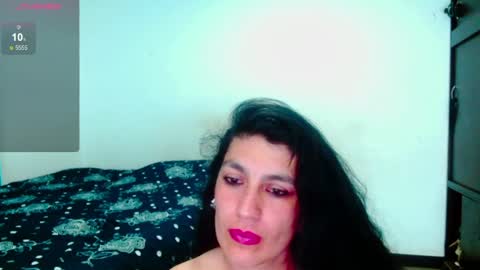 diosa_gil online show from May 13, 2026, 2:20 am