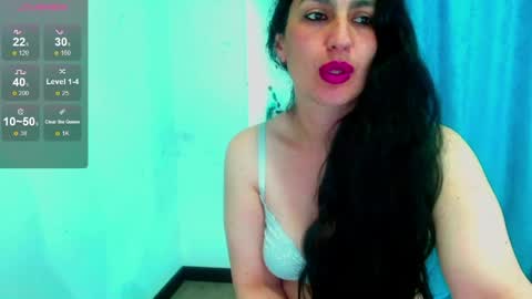 diosa_gil online show from May 18, 2026, 3:46 am