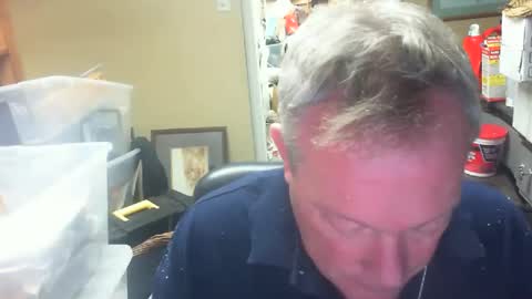 Snapshot of dirkpitt223 chatting on December 5, 2024, 6:44 pm DirtkPitt Fun guy working online show from December 5, 2024, 6:44 pm