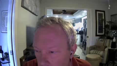 Snapshot of dirkpitt223 chatting on January 16, 2025, 6:27 pm DirtkPitt Fun guy working online show from January 16, 2025, 6:27 pm